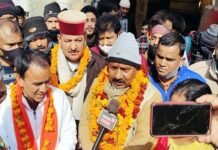 पौड़ी गढ़वाल जिले की 6 विधानसभा सीटों के लिए आज इन 10 प्रत्याशियों ने किया नामांकन dhan-singh-rawat-rajkumar-pori