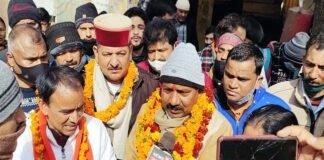 पौड़ी गढ़वाल जिले की 6 विधानसभा सीटों के लिए आज इन 10 प्रत्याशियों ने किया नामांकन dhan-singh-rawat-rajkumar-pori