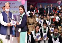 उत्तराखंड: सीएम धामी ने निशुल्क मोबाइल टैबलेट योजना की शुरु, राज्य के 2.65 लाख छात्रों को मिली सौगात free-tablet-scheme-uttarakhand