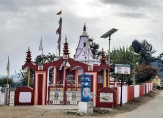 माँ भुवनेश्वरी देवी मंन्दिर में इस वर्ष भी नही होगा मकर संक्रांति पर लगने वाला गेंद मेला, जिला प्रशासन ने सभी मेला आयोजनों पर लगाई रोक ma-bhuvaneshwari-mandir