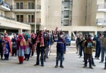 इंडो ग्लोबल सोशल सर्विस सोसाइटी द्वारा विभिन्न स्थानों पर हाउस कीपिंग स्टाफ एवं गार्ड्स को बांटे गए करीब 1800 मास्क