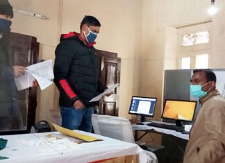 नाम वापसी के दिन पौड़ी जिले की 4 विधानसभाओं से इन 5 प्रत्याशियों ने छोड़ा चुनावी रण,अब कितने हैं मैदान में, देखें पूरी लिस्ट
