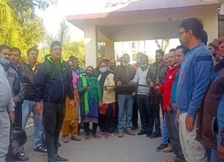 राष्ट्रीय पुरानी पेंशन बहाली संयुक्त मोर्चा के आह्वान पर NPS कार्मिकों ने मनाया काला दिवस