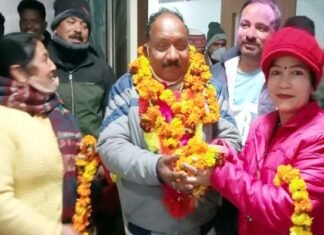 पौड़ी विधानसभा सीट पर राजकुमार पोरी को भाजपा प्रत्याशी घोषित करने पर कार्यकर्ताओं ने जताई ख़ुशी rajkumar-pori-pauri