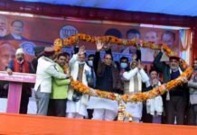 केन्द्रीय रक्षा मंत्री राजनाथ सिंह और सीएम धामी ने संयुक्त रूप से किया उत्तरकाशी में 111 करोड़ 14 लाख की धनराशि की विभिन्न योजनाओं का लोकार्पण एवं शिलान्यास राजनाथ सिंह