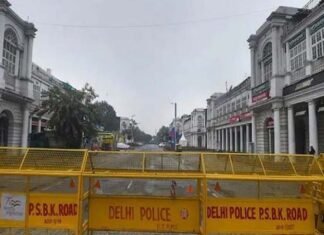 दिल्ली में वीकेंड कर्फ्यू और ऑड-ईवन का नियम हुआ खत्म, शादी समारोह में भी कुछ ढील दी गई, स्कूल अभी बंद रहेंगे weekend-curfew-ended-in-Delhi