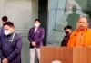 ग्रेटर नोएडा पहुंचे सीएम योगी ने जिम्स अस्पताल में बने कोविड केयर सेंटर का किया निरीक्षण