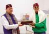 सीएम धामी ने बॉलीवुड स्टार अक्षय कुमार को पहनाई पहाड़ी टोपी, बनेंगे उत्तराखंड के ब्रांड एंबेसडर Akshay Kumar Uttarakhand brand ambassador