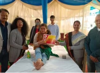श्रीनगर गढ़वाल: मां फाउंडेन द्वारा आयोजित रक्तदान शिविर में बड़ी संख्या में युवाओं ने किया रक्तदान 80 units of blood collected in blood donation camp organized by Maa Foundation in Srinagar