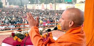 यूपी में प्रथम चरण का चुनाव प्रचार थमा, आखिरी दिन सीएम योगी ने जेवर पहुंचकर पूर्व की सपा सरकार पर बोला हमला cm-yogi-at-jewar
