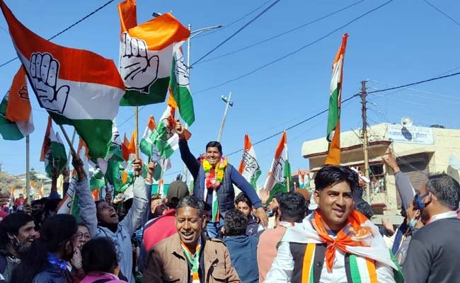 congress-road show in Pauri