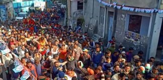 कांग्रेस प्रत्याशी केशर सिंह नेगी ने सतपुली में निकाली विशाल रैली