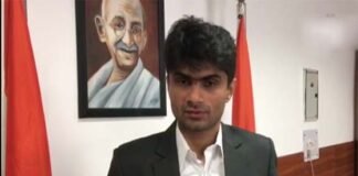 विधानसभा चुनाव 2022: गौतमबुद्ध नगर में बनाए जाएंगे 243 मॉडल बूथ, पोलिंग बूथ के आसपास बनाए जा रहे हैं वेटिंग एरिया dm-suhas-ly-gb-nagar