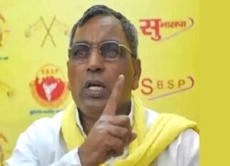 नेताजी का अजीबोगरीब वादा: सत्ता में आए तो यूपी में बाइक पर तीन सवारी की देंगे छूट,नहीं होगा चालान,सोशल मीडिया पर छाया बयान om-prakash-rajbhar