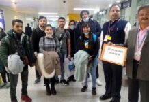 Russia-Ukraine war: यूक्रेन में फंसे उत्तराखंड के 10 छात्रों की हुई घर वापसी, फंसे लोगों की संख्या 259 पहुंची 10 students of Uttarakhand stranded in Ukraine return home