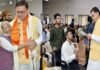 आम जनता से मिले मुख्यमंत्री धामी, सुनी जनसमस्यायें, त्वरित निराकरण का दिया आश्वासन आम जनता से मिले मुख्यमंत्री धामी