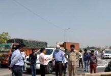 ग्रेनो प्राधिकरण ने 3 फर्मों पर लगाया चार लाख का जुर्माना, कारण बताओ नोटिस भी किया जारी Greater Noida Authority imposed fine