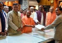 यूपी में सतीश महाना ने स्पीकर के लिए किया नामांकन, विपक्ष ने भी किया समर्थन, निर्विरोध चुना जाना तय Satish Mahana nominated for speaker in UP