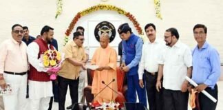 मुख्यमंत्री योगी आदित्यनाथ से मिला भारतीय पर्वतीय महासभा का प्रतिनिधिमंडल पर्वतीय महासभा का प्रतिनिधिमंडल