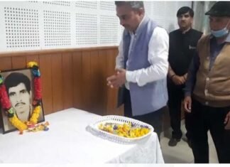 प्रख्यात पत्रकार उमेश डोभाल की 32वीं पुण्यतिथि पर पौड़ी में आयोजित कि गई विचार गोष्ठी patrkar-umesh-dobhal-trust