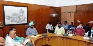 चारधाम यात्रा की तैयारियों को लेकर मुख्य सचिव ने की समीक्षा बैठक, अधिकारियो को दिए काम पूरा करने के निर्देश