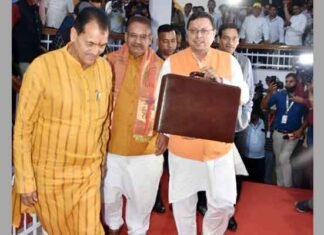 जनता से किये गये वायदो एवं संकल्पों को पूर्ण करने के लिए राज्य सरकार प्रतिबद्ध : सीएम धामी पुष्कर सिंह धामी