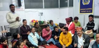 श्रीनगर गढ़वाल : लायंस क्लब एवं उत्सव ग्रुप द्वारा बैठकी होली का आयोजन baithaki holi