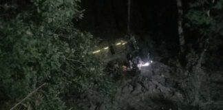 कोटद्वार-पौड़ी राजमार्ग पर दुगड्डा के पास खाई में गिरा वाहन vehicle-accident-near-Dugadda
