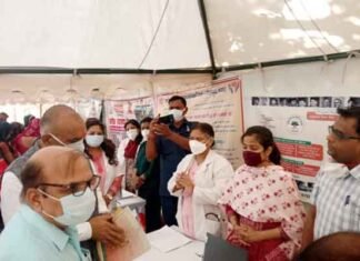 दनकौर में लगा तीसरा स्वास्थ्य मेला, बड़ी संख्या में पहुंचे लोग, योजनाओं के बारे में ली जानकारी स्वास्थ्य मेला