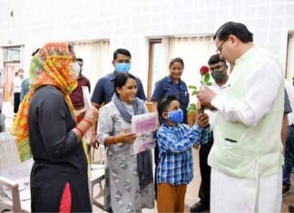 मुख्यमंत्री धामी ने सुनी जनसमस्यायें, अधिकारियों को दिये समस्याओं के निराकरण के निर्देश मुख्यमंत्री धामी ने सुनी जनसमस्यायें