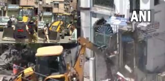 दिल्ली के जहांगीरपुरी में चला MCD का बुलडोजर, सुप्रीम कोर्ट के आदेश पर रुकी कार्रवाई MCD's bulldozer ran in Delhi's Jahangirpuri
