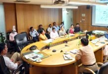 बस-बे खत्म करेगा परी चौक पर ट्रैफिक जाम की समस्या, ग्रेनो प्राधिकरण के सीईओ ने डिजाइन पर दी सहमत परी चौक पर ट्रैफिक जाम की समस्या