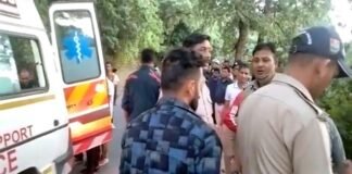 पौड़ी गढ़वाल: शादी समारोह से लौट रहे बारातियों का वाहन खाई में गिरा, एक की मौत