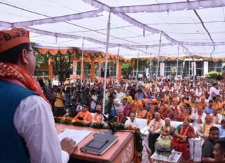 BJP Foundation DAY: मुख्यमंत्री पुष्कर सिंह धामी ने बीजेपी के स्थापना दिवस पर देहरादून में आयोजित कार्यक्रम में की शिरकत bjp-foundation-day