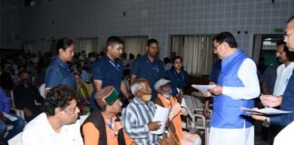मुख्यमंत्री धामी ने सीएम आवास में सुनी जनसमस्याएं, समस्याओं के निराकरण के दिये निर्देश