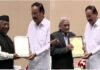 मुख्यमंत्री ने लोक गायक नरेन्द्र सिंह नेगी व दीवान सिंह बजेली को संगीत नाट्य अकादमी पुरस्कार मिलने पर दी बधाई diwan singh bajeli narendra singh negi