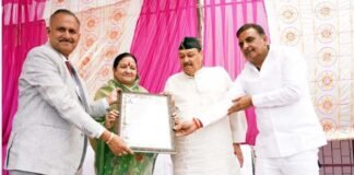 हंस फाउंडेशन के प्रेरणास्रोत भोले जी महाराज एवं मातामंगला जी किया हिमालयन गढ़वाल विश्वविद्यालय के संशोधित नाम का अनावरण