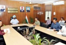 देहरादून : मुख्य सचिव ने रिस्पना एवं बिंदाल नदी पर एलिवेटेड रोड के सम्बन्ध में अधिकारियों के साथ की बैठक एलिवेटेड रोड