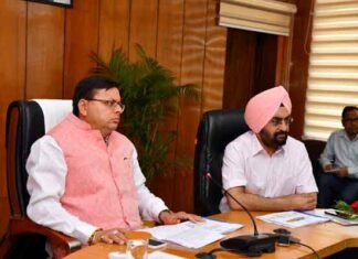 बिजली कटौती पर गहरी नाराजगी, अधिकारियों को दिये सख्त निर्देश : सीएम धामी बिजली कटौती