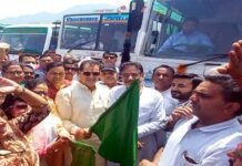 चारधाम यात्रा-2022 का हुआ औपचारिक शुभारंभ, चारों धामों के लिए 30 वाहनों में रवाना हुए 1200 श्रद्धालु, संसदीय कार्यमंत्री प्रेमचंद अग्रवाल ने दिखाई हरी झंडी Chardham Yatra-2022 launched