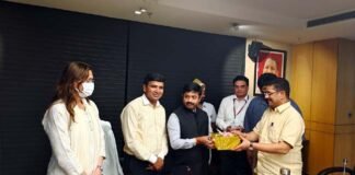 ग्रेनो के सफर को और कूल बनाएंगी इलेक्ट्रिक बसें