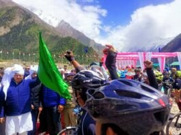 मुख्यमंत्री धामी ने गुंजी धारचूला में 10500 फिट की ऊंचाई पर साहसिक एमटीबी साइकिल रैली का किया शुभारंभ MTB cycle rally Gunji Dharchula