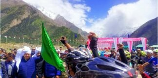 मुख्यमंत्री धामी ने गुंजी धारचूला में 10500 फिट की ऊंचाई पर साहसिक एमटीबी साइकिल रैली का किया शुभारंभ MTB cycle rally Gunji Dharchula