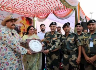 बीएसएफ के सहयोग के बिना साहसिक पर्यटन संभव नहीं: महाराज