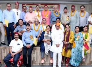 टिहरी उत्तरकाशी जन विकास परिषद की नई कार्यकारिणी का गठन, रामचन्द्र सिंह भण्डारी बने अध्यक्ष, देवेन्द्र जोशी महासचिव Tehri Uttarkashi Jan Vikas Parishad