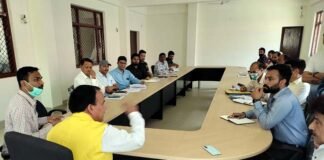 धारी देवी की मूर्ति को नए बने मंदिर में प्रतिष्ठित करने की तिथि एक सप्ताह में तय करें : शिक्षा मंत्री डॉ. धन सिंह रावत सिद्धपीठ मां धारी की मूर्ति को नए बने मंदिर में जल्द प्रतिष्ठित किया जायेगा :शिक्षा मंत्री डॉ. धन सिंह रावत