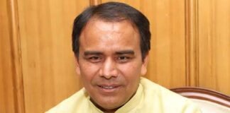 उत्तराखंड के सरकारी स्कूलों में एकल शिक्षक की व्यवस्था होगी समाप्त, अब हर स्कूल में कम से कम दो शिक्षकों की होगी तैनाती dhan-singh-rawat