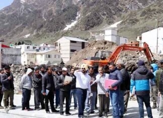 केदारनाथ में यात्रियों की सुविधाओं के दृष्टिगत सुविधाओं को विकसित करें : डाॅ. एस.एस. संधु मुख्य सचिव डाॅ. एस.एस. संधु केदारनाथ