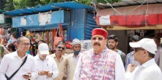 महाराज ने यात्रा के दौरान सभी विभागों को चौकन्ना रहने के दिये निर्देश, अधिकारी, कर्मचारी “अतिथि देवो भवः” की भावना से करें काम अतिथि देवो भवः