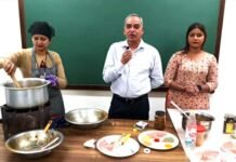 पौड़ी जनपद की महिला समूहों को दिया अचार बनाने का ऑनलाइन प्रशिक्षण Online training of pickle making